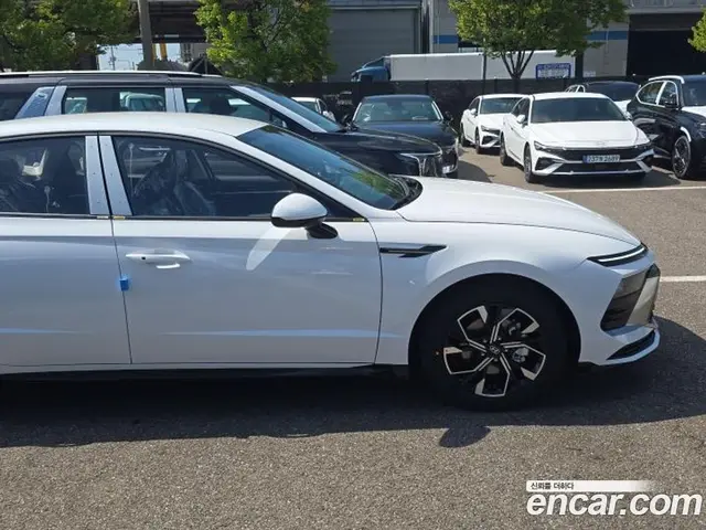 Hyundai Sonata 2026 1.6 автомат (гидро), миниатюра 12