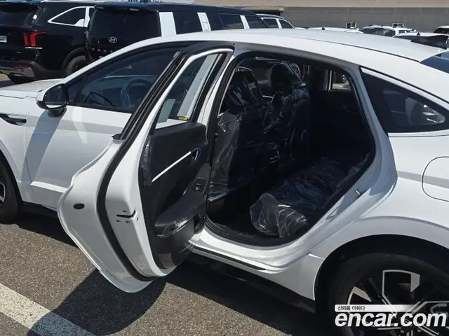 Hyundai Sonata 2026 1.6 автомат (гидро), миниатюра 4 Hyundai Sonata 2026 1.6 автомат (гидро), миниатюра 4