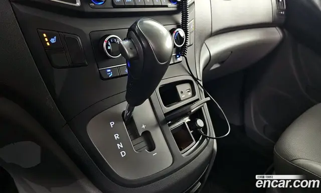 Hyundai Starex 2019 2.5 автомат (гидро), миниатюра 9