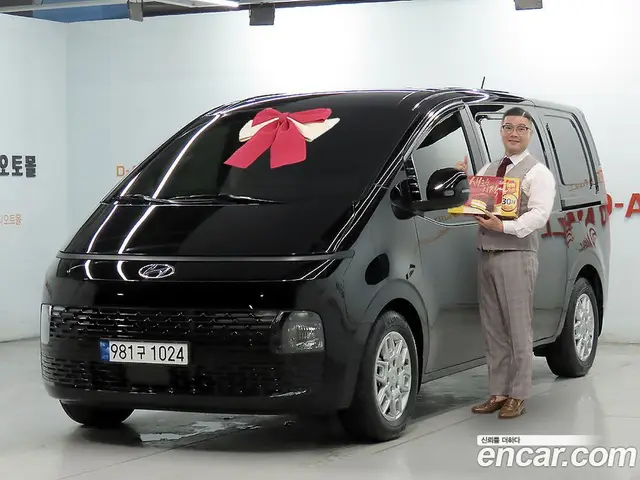 Hyundai Staria, 2022, 10 781 км