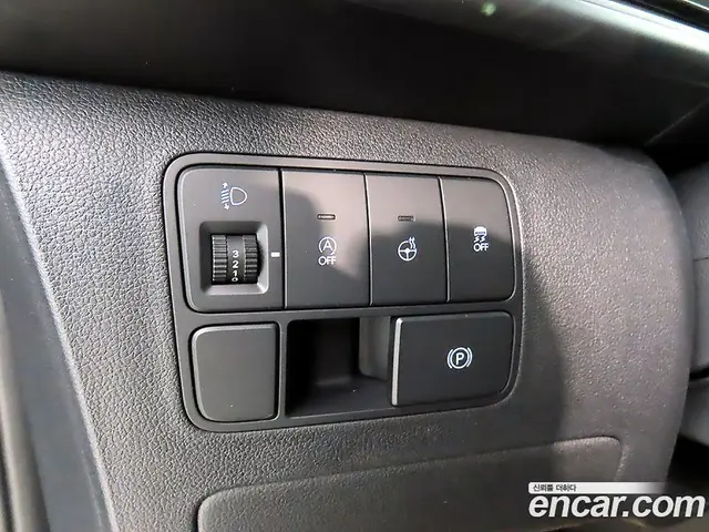 Hyundai Staria 2022 2.2 автомат (гидро), миниатюра 12