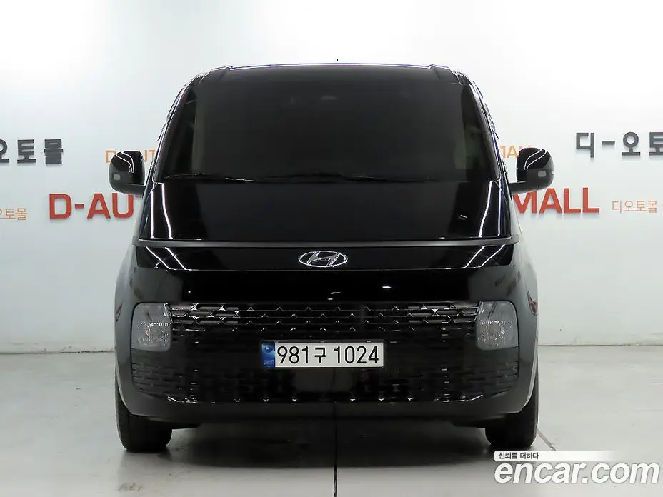 Hyundai Staria 2022 2.2 автомат (гидро), фото 3 Hyundai Staria 2022 2.2 автомат (гидро), фото 3