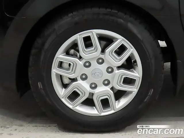 Hyundai Staria 2022 2.2 автомат (гидро), миниатюра 5 Hyundai Staria 2022 2.2 автомат (гидро), миниатюра 5