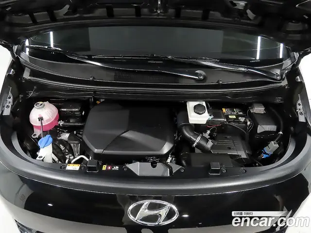 Hyundai Staria 2022 2.2 автомат (гидро), миниатюра 6 Hyundai Staria 2022 2.2 автомат (гидро), миниатюра 6