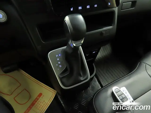 Hyundai Staria 2022 2.2 автомат (гидро), миниатюра 9 Hyundai Staria 2022 2.2 автомат (гидро), миниатюра 9