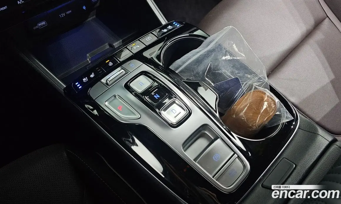 Hyundai Tucson 2023 1.6 автомат (гидро), фото 9