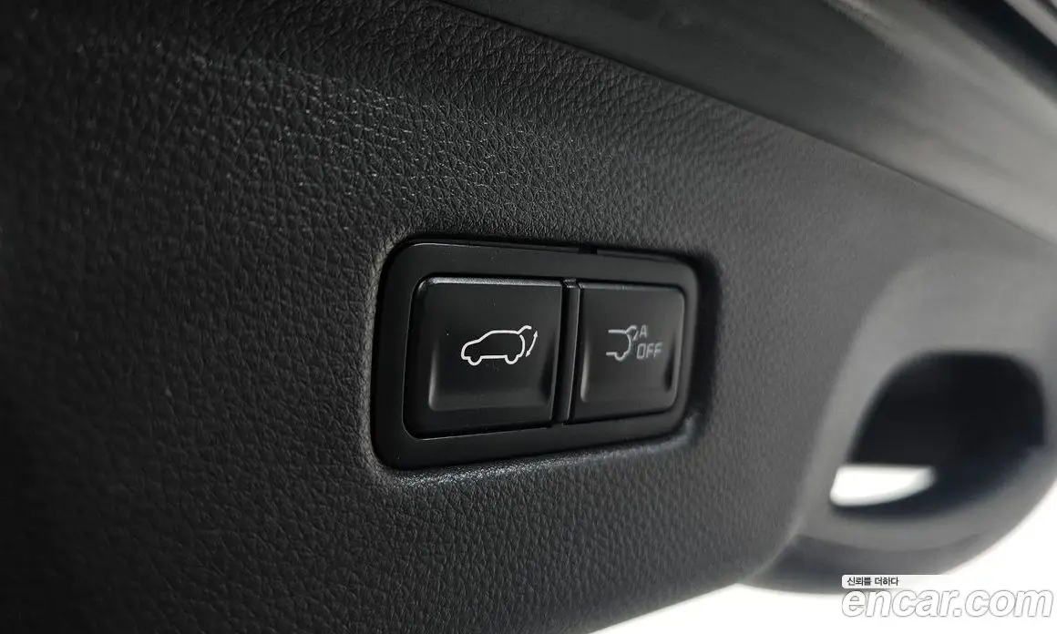 Kia Carnival 2025 1.6 автомат (гидро), фото 16