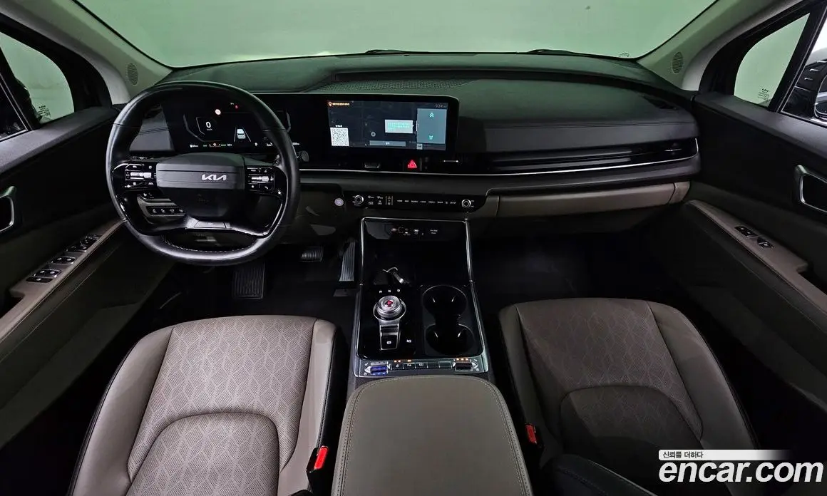 Kia Carnival 2025 1.6 автомат (гидро), фото 7