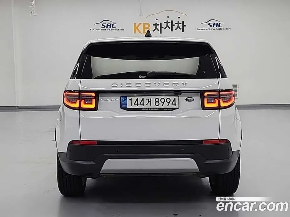 Land Rover Discovery Sport 2021 2.0 автомат (гидро), фото 3