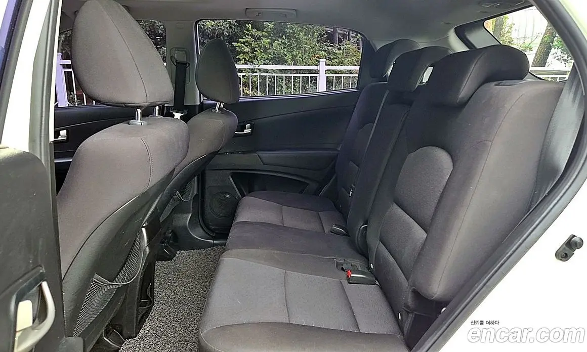 SsangYong Korando 2013 2.0 автомат (гидро), фото 12