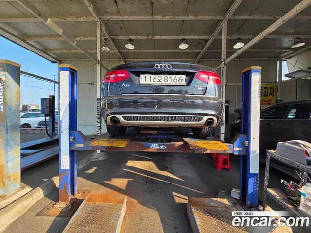 Audi A6 2010 3.0 автомат (гидро), миниатюра 2