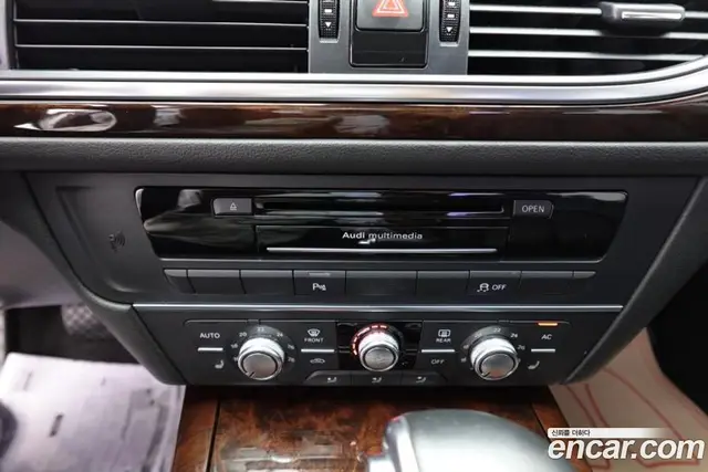 Audi A6 2012 2.0 автомат (гидро), миниатюра 12