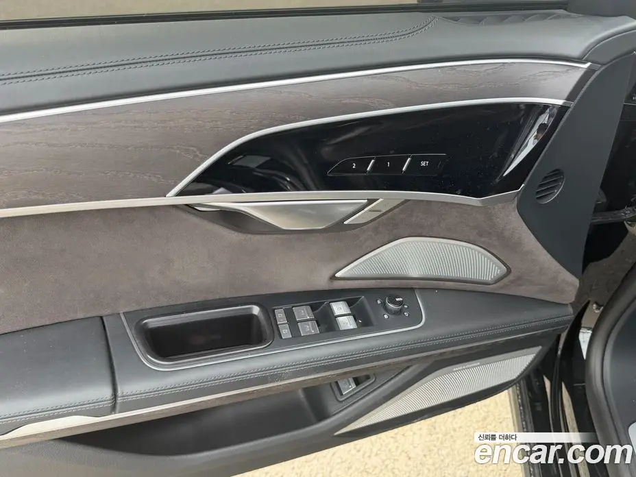 Audi A8 2022 3.0 автомат (гидро), фото 14