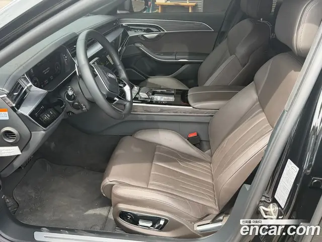 Audi A8 2022 3.0 автомат (гидро), миниатюра 9