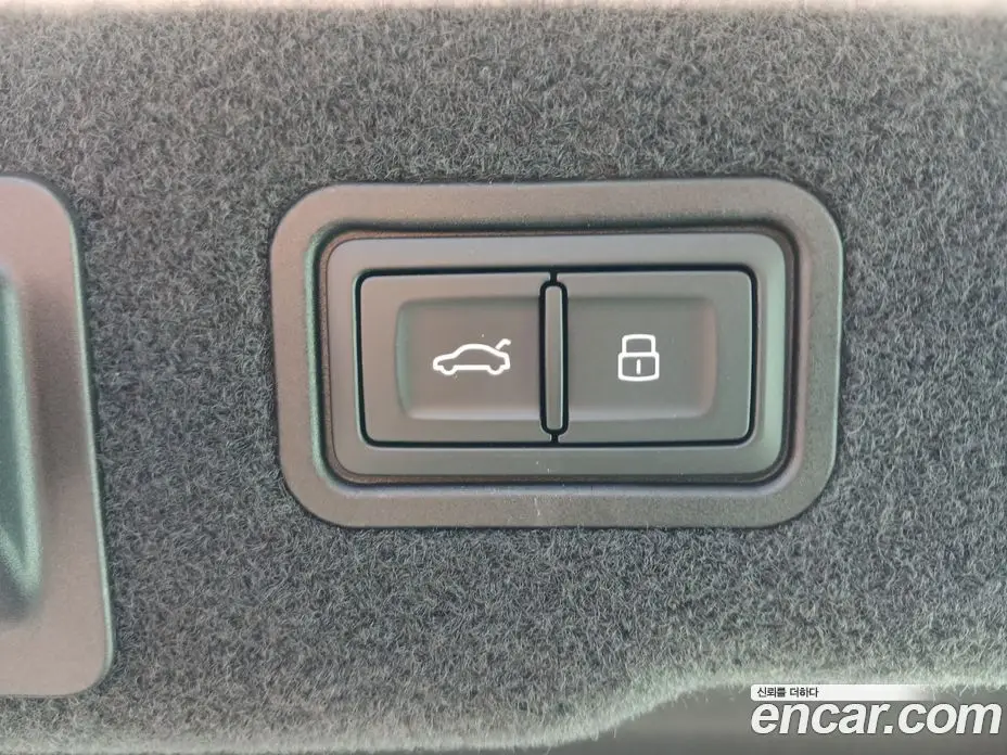 Audi A8 2023 3.0 автомат (гидро), фото 15 Audi A8 2023 3.0 автомат (гидро), фото 15