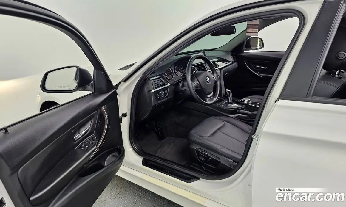 BMW 3 серия 2015 2.0 автомат (гидро), фото 10