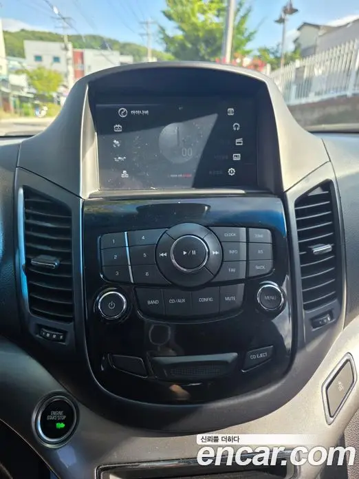 Chevrolet Orlando 2012 2.0 автомат (гидро), фото 11