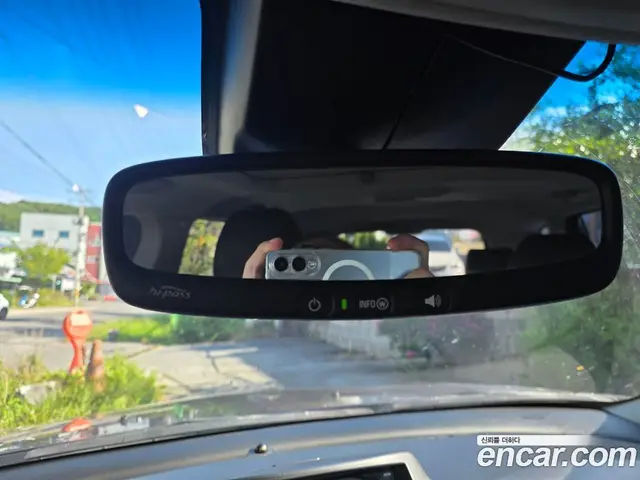 Chevrolet Orlando 2012 2.0 автомат (гидро), миниатюра 8