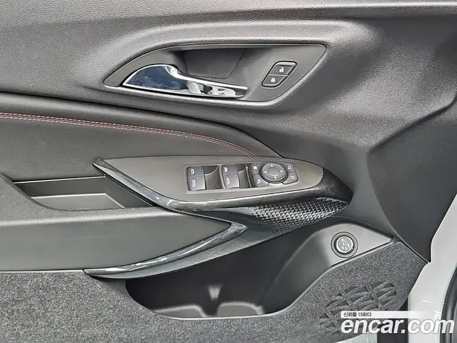 Chevrolet Trax 2023 1.2 автомат (гидро), миниатюра 11