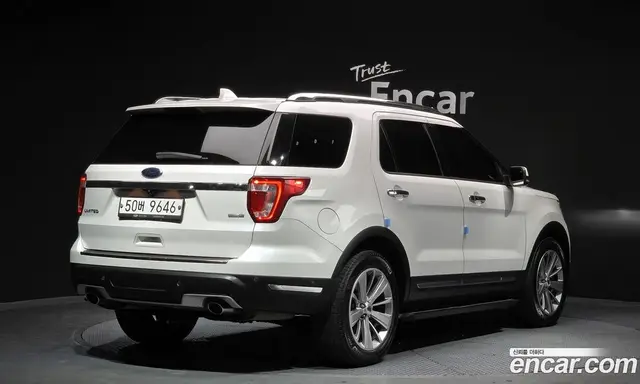 Ford Explorer 2018 2.3 автомат (гидро), миниатюра 2 Ford Explorer 2018 2.3 автомат (гидро), миниатюра 2
