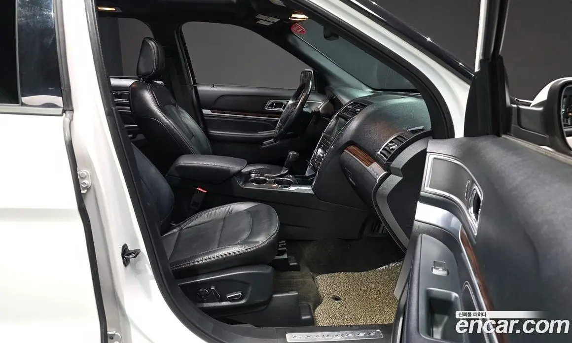 Ford Explorer 2018 2.3 автомат (гидро), фото 10 Ford Explorer 2018 2.3 автомат (гидро), фото 10