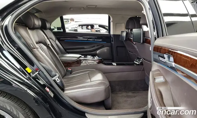 Genesis EQ900 2016 5.0 автомат (гидро), миниатюра 12