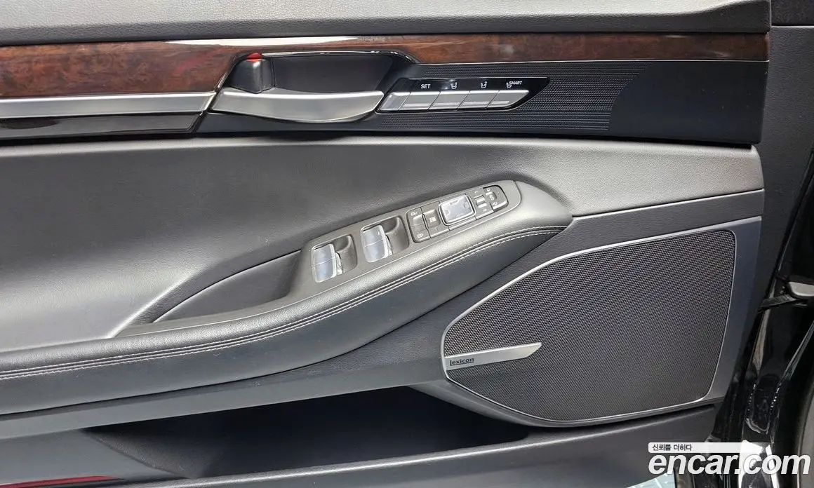 Genesis EQ900 2016 3.8 автомат (гидро), фото 18 Genesis EQ900 2016 3.8 автомат (гидро), фото 18