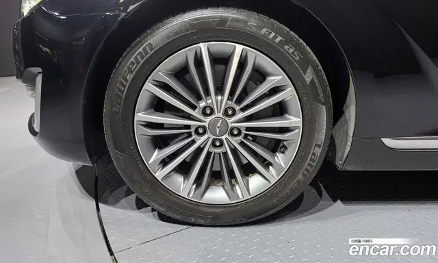 Genesis EQ900 2016 3.8 автомат (гидро), миниатюра 5 Genesis EQ900 2016 3.8 автомат (гидро), миниатюра 5