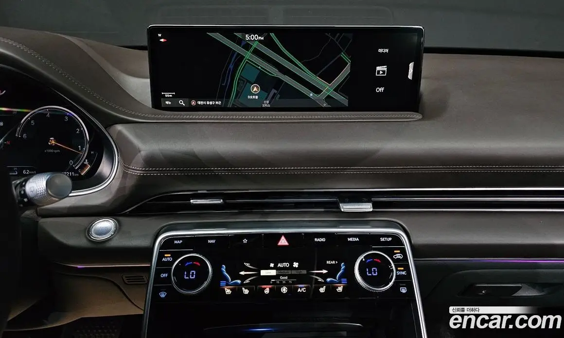 Genesis GV80 2020 3.0 автомат (гидро), фото 15 Genesis GV80 2020 3.0 автомат (гидро), фото 15
