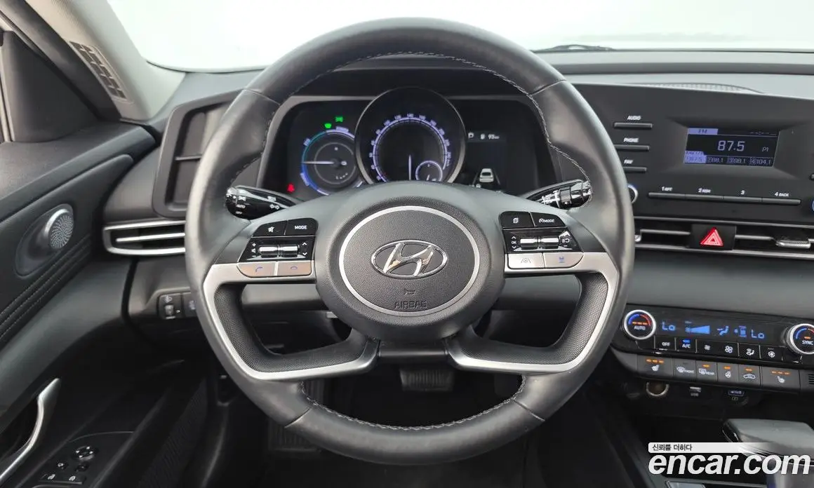 Hyundai Avante 2023 1.6 автомат (гидро), фото 15 Hyundai Avante 2023 1.6 автомат (гидро), фото 15