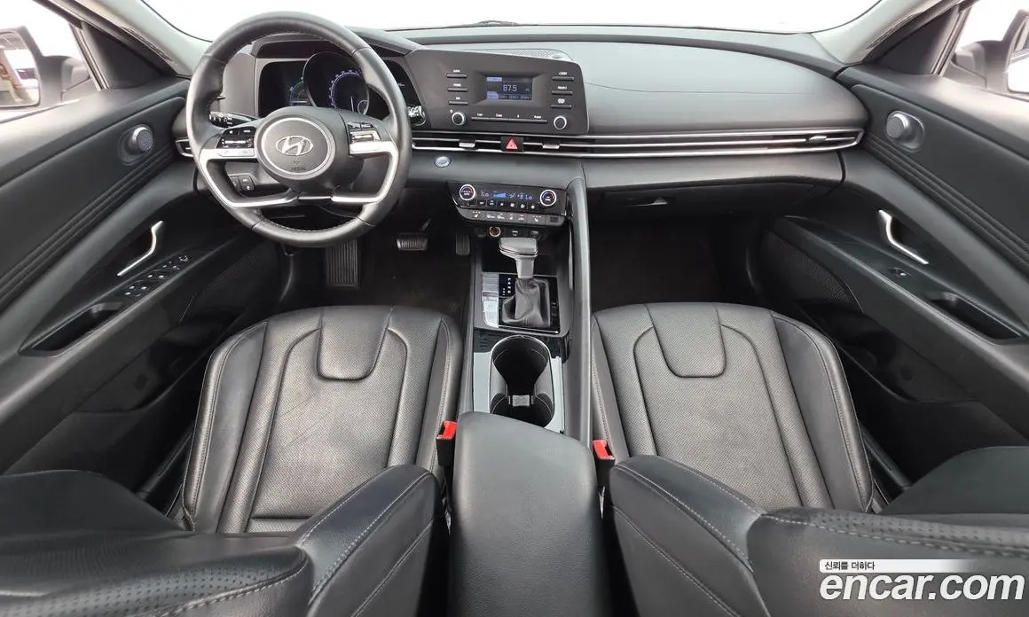 Hyundai Avante 2023 1.6 автомат (гидро), фото 7 Hyundai Avante 2023 1.6 автомат (гидро), фото 7