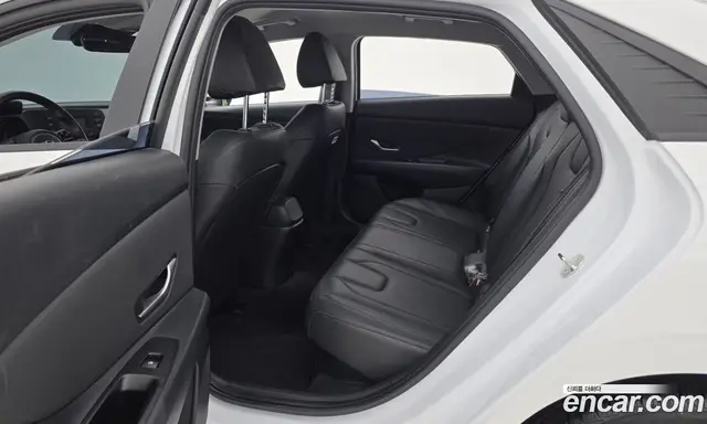 Hyundai Avante 2023 1.6 автомат (гидро), миниатюра 12