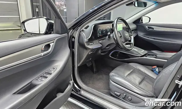Hyundai Grandeur 2021 2.5 автомат (гидро), миниатюра 11 Hyundai Grandeur 2021 2.5 автомат (гидро), миниатюра 11