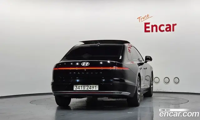 Hyundai Grandeur 2023 3.5 автомат (гидро), миниатюра 4