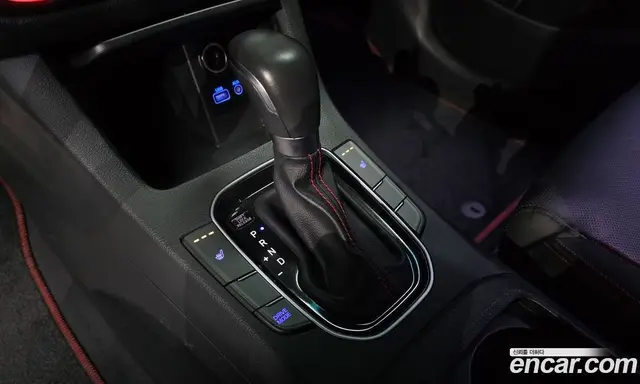 Hyundai i30 2016 1.6 автомат (гидро), миниатюра 9