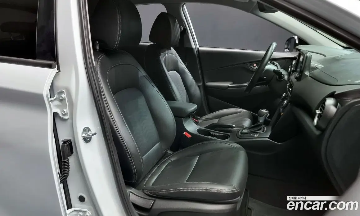 Hyundai Kona 2020 1.6 автомат (гидро), фото 10 Hyundai Kona 2020 1.6 автомат (гидро), фото 10