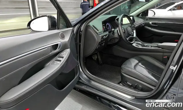 Hyundai Sonata 2021 1.6 автомат (гидро), миниатюра 11 Hyundai Sonata 2021 1.6 автомат (гидро), миниатюра 11