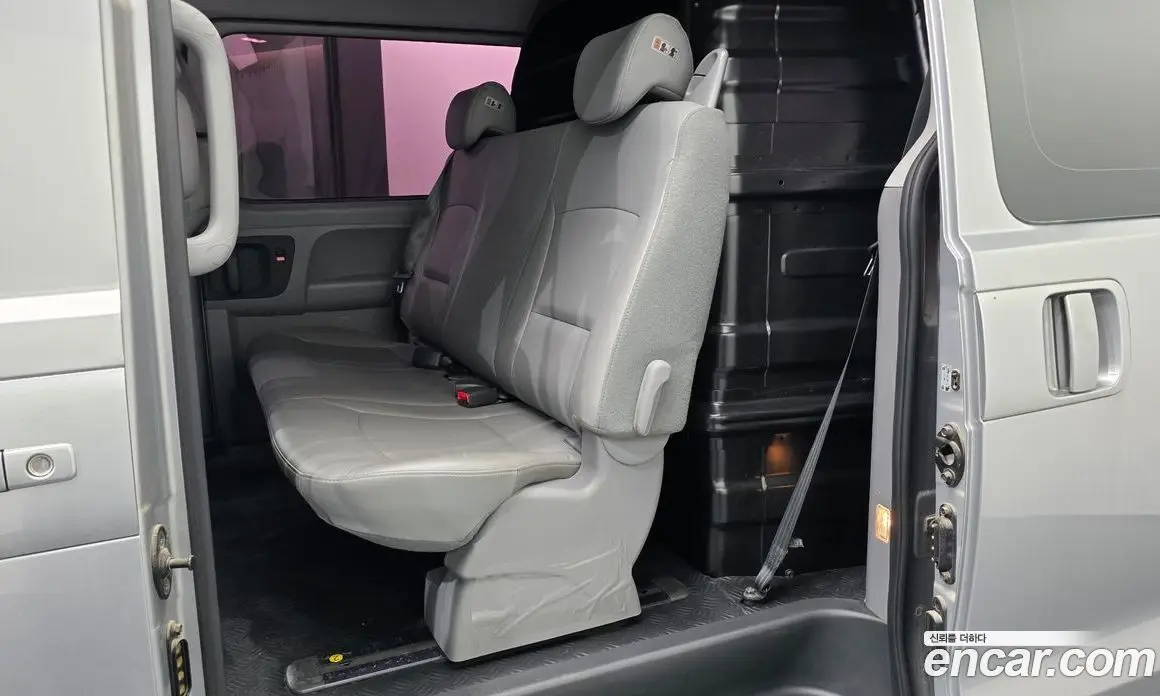 Hyundai Starex 2019 2.5 автомат (гидро), фото 11