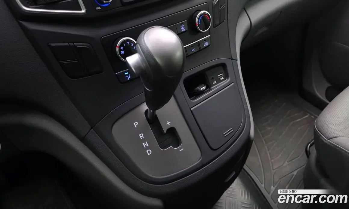 Hyundai Starex 2019 2.5 автомат (гидро), фото 9