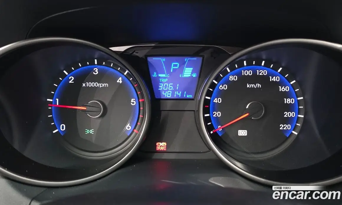 Hyundai Tucson 2009 2.0 автомат (гидро), фото 8