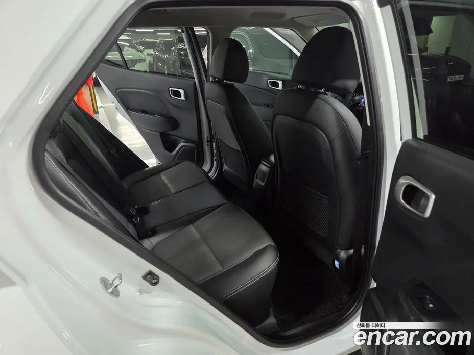 Hyundai Venue 2019 1.6 автомат (гидро), фото 11 Hyundai Venue 2019 1.6 автомат (гидро), фото 11