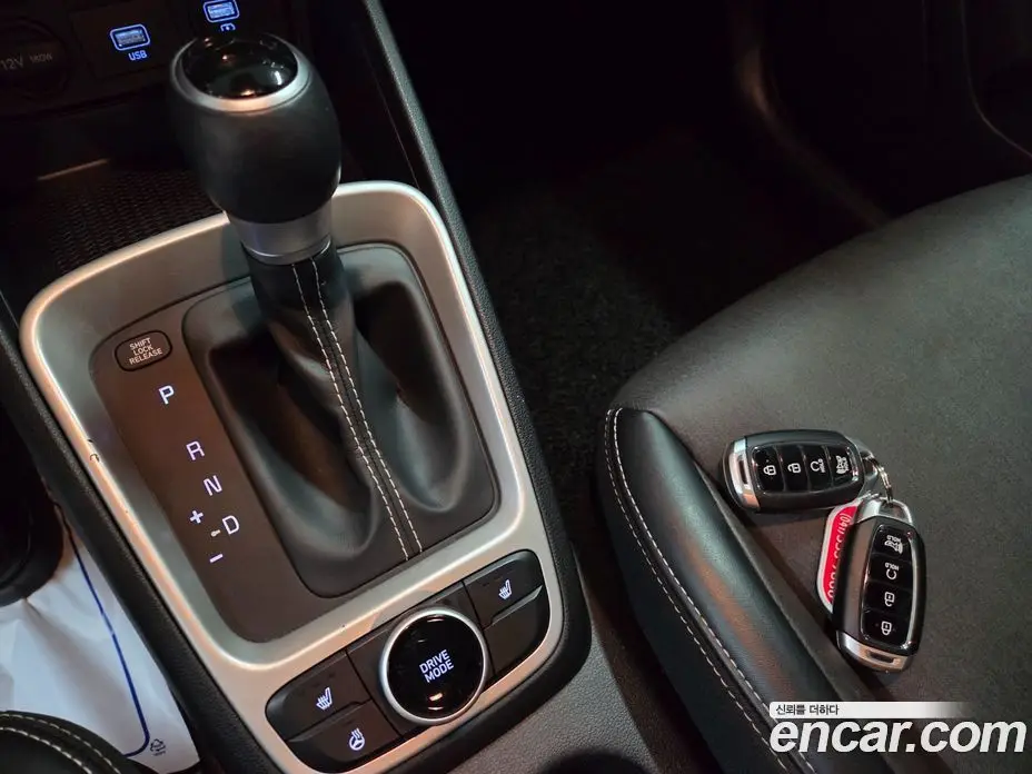 Hyundai Venue 2019 1.6 автомат (гидро), фото 13 Hyundai Venue 2019 1.6 автомат (гидро), фото 13