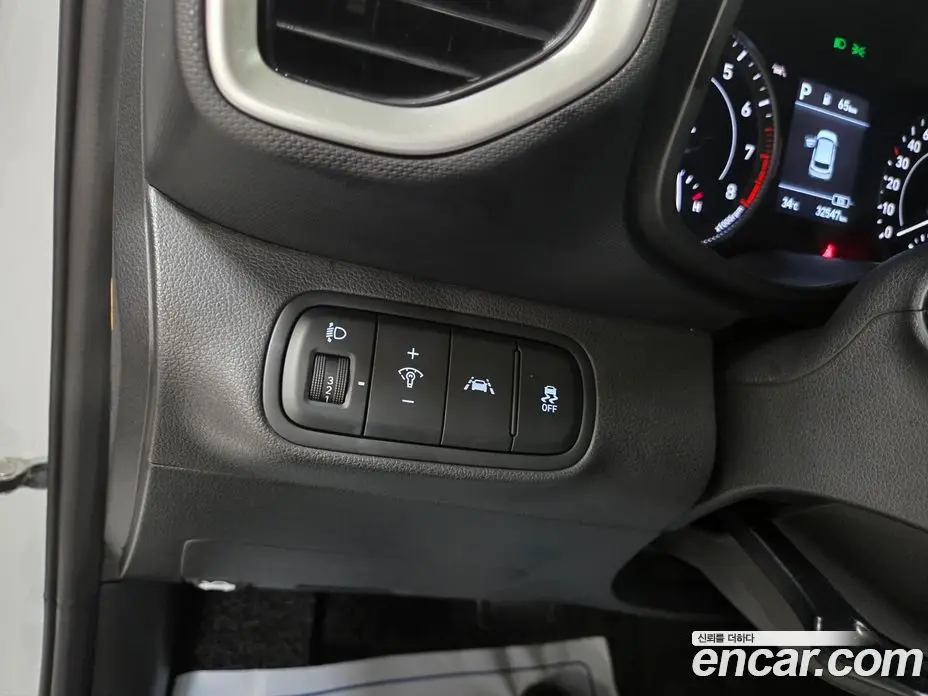 Hyundai Venue 2019 1.6 автомат (гидро), фото 17 Hyundai Venue 2019 1.6 автомат (гидро), фото 17