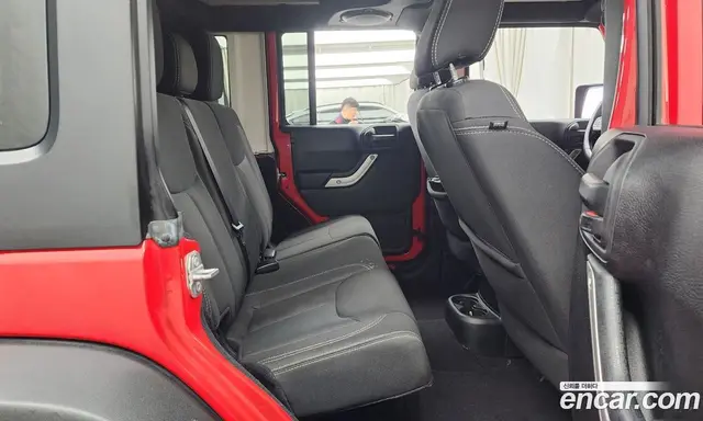 Jeep Wrangler 2016 3.6 автомат (гидро), миниатюра 11 Jeep Wrangler 2016 3.6 автомат (гидро), миниатюра 11