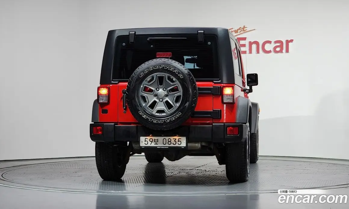 Jeep Wrangler 2016 3.6 автомат (гидро), фото 4 Jeep Wrangler 2016 3.6 автомат (гидро), фото 4