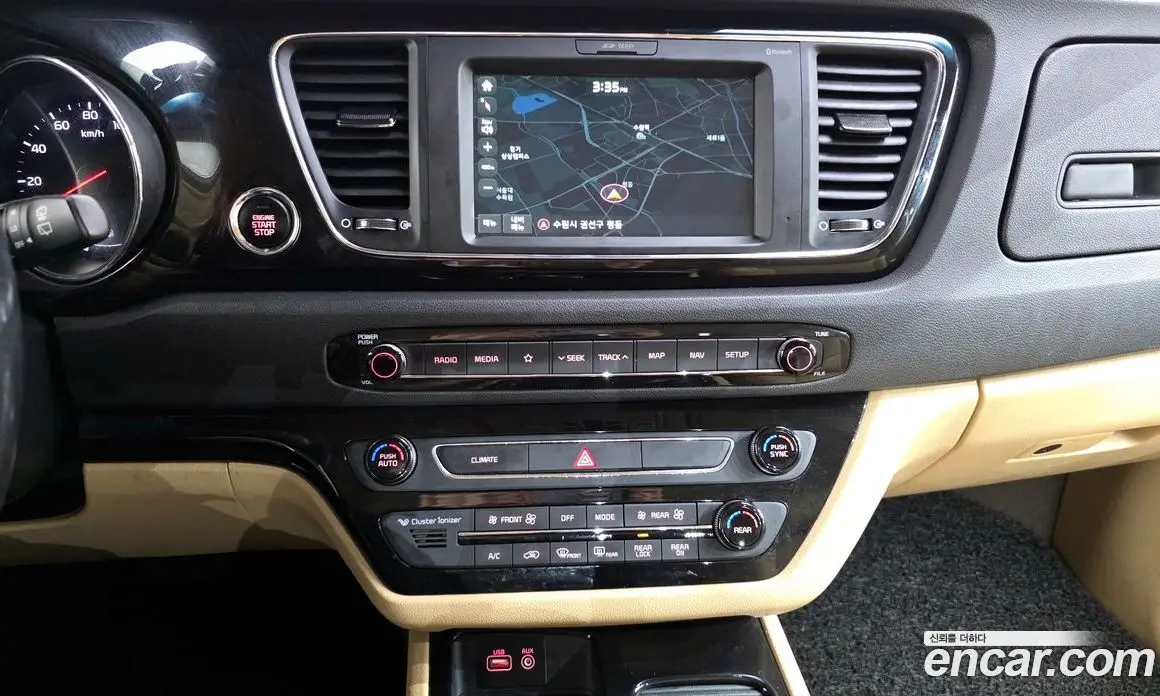Kia Carnival 2017 2.2 автомат (гидро), фото 15