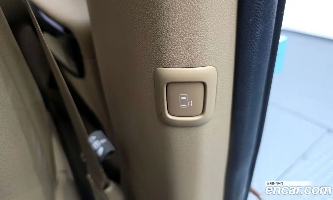 Kia Carnival 2017 2.2 автомат (гидро), фото 19