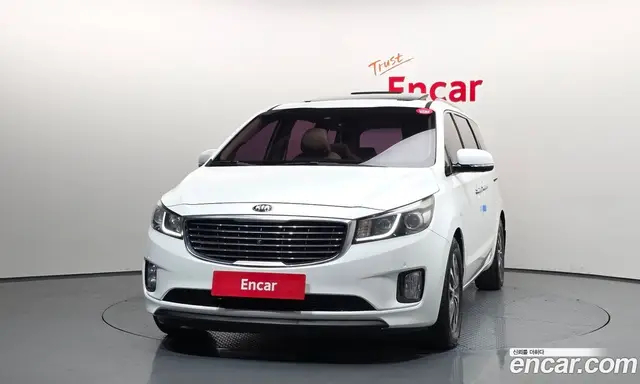 Kia Carnival 2017 2.2 автомат (гидро), миниатюра 3