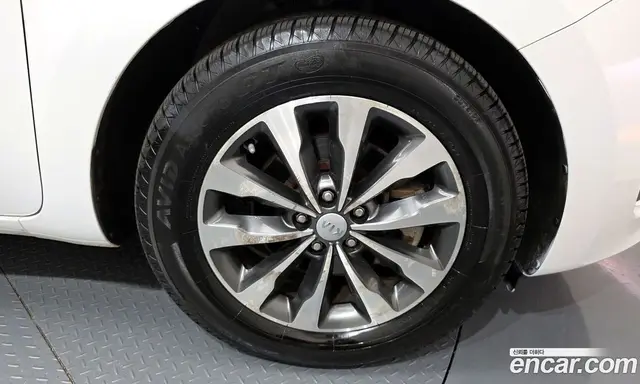 Kia Carnival 2017 2.2 автомат (гидро), миниатюра 5