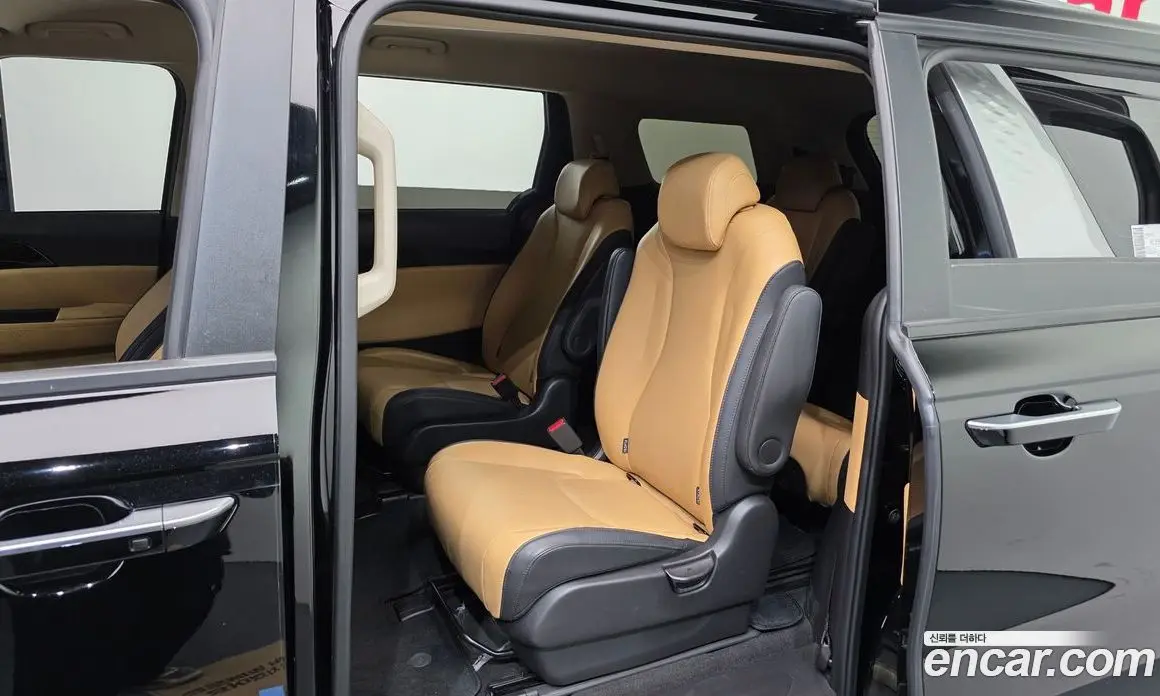 Kia Carnival 2022 2.2 автомат (гидро), фото 11